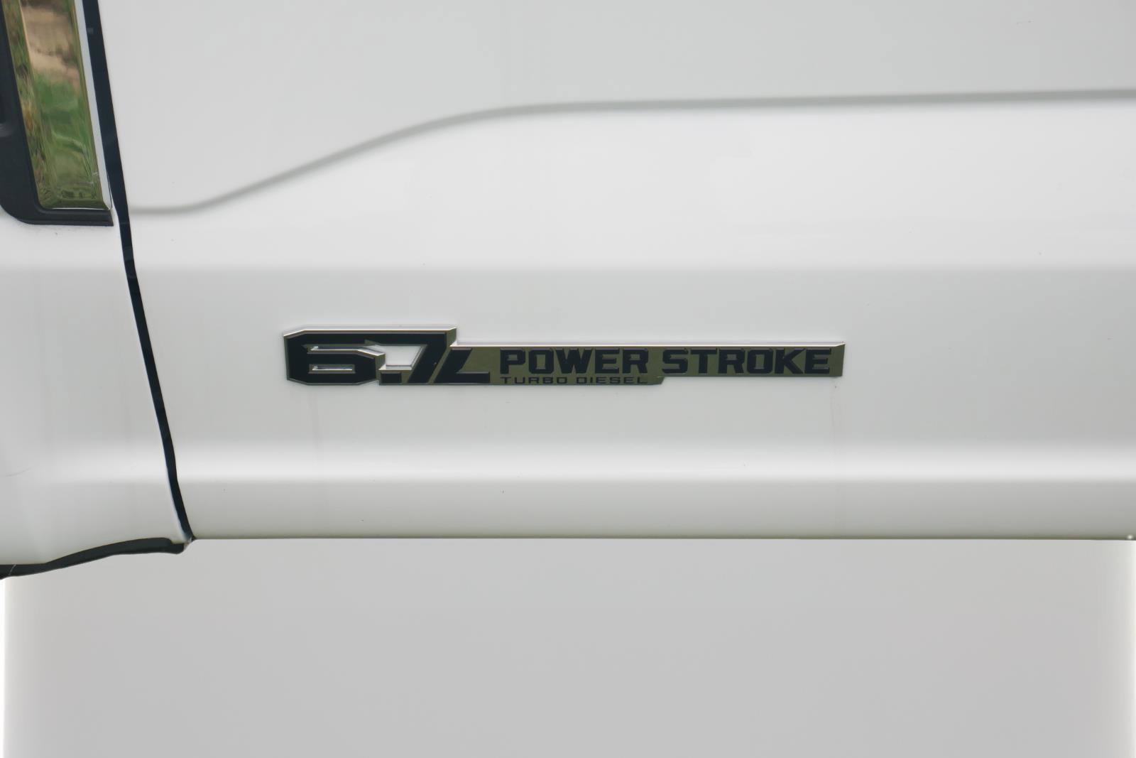 New 2025 Ford F250 XL w/ XL Chrome Package image 70