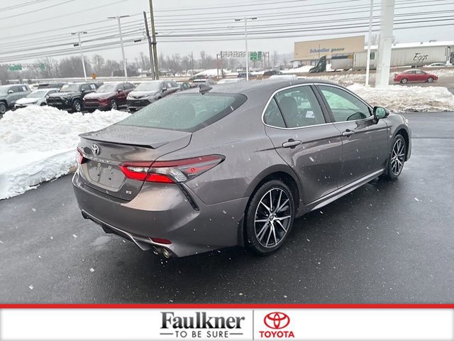 Certified 2024 Toyota Camry SE image 9