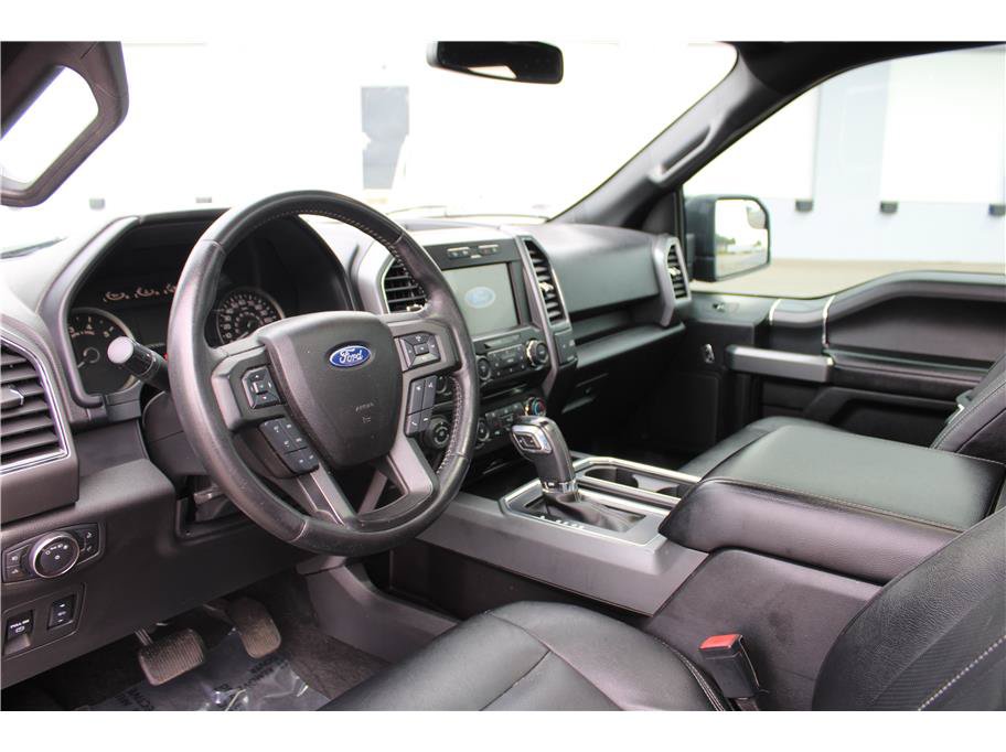 Used 2018 Ford F150 XLT w/ Equipment Group 302A Luxury AWD/4WD image 9