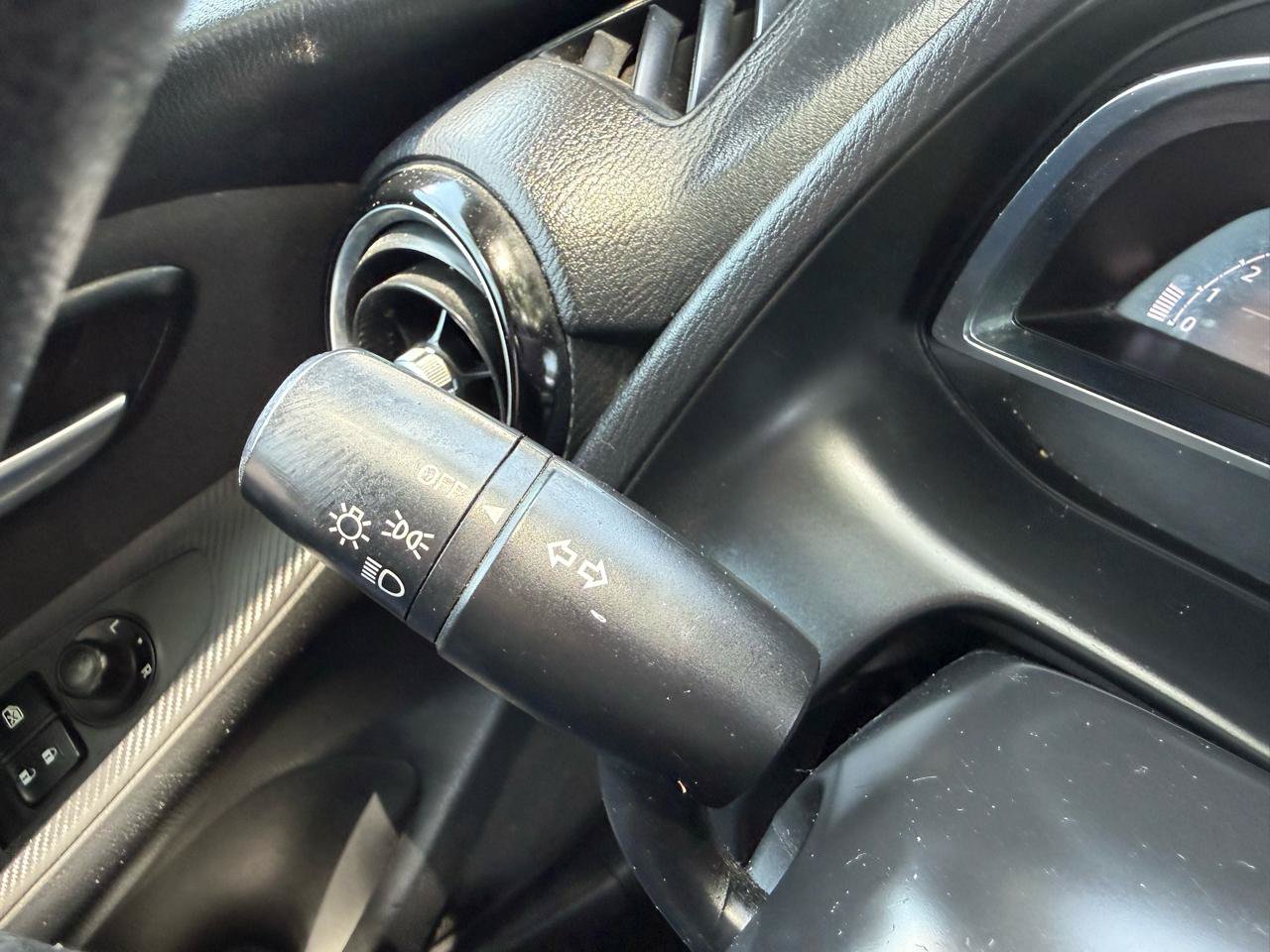 Used 2017 Toyota Yaris iA FWD image 24