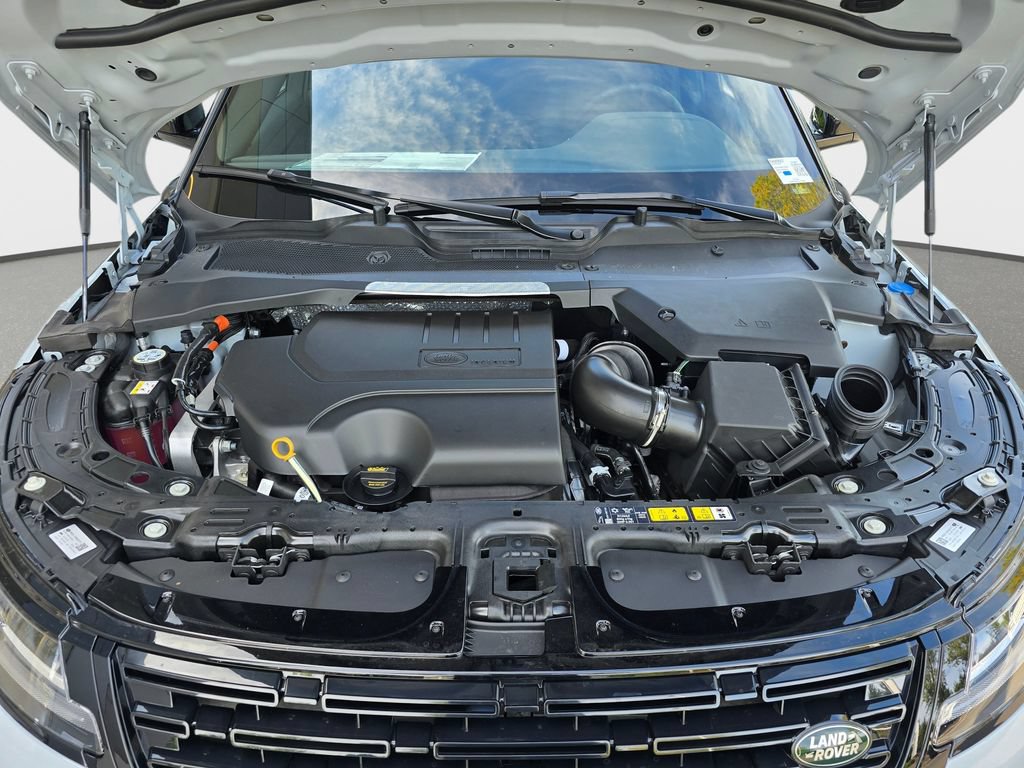 New 2026 Land Rover Range Rover Evoque S AWD/4WD image 32
