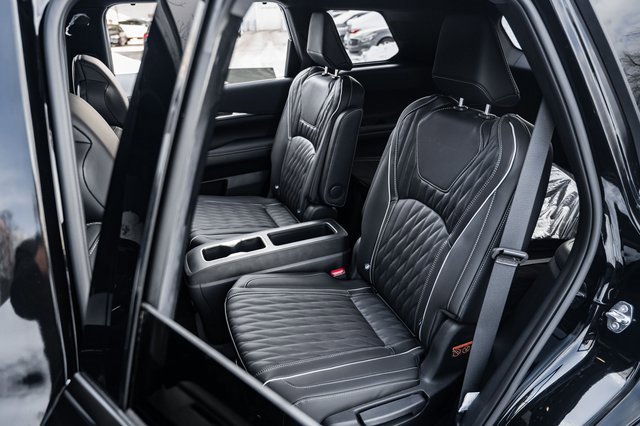 New 2026 INFINITI QX60 Autograph image 12