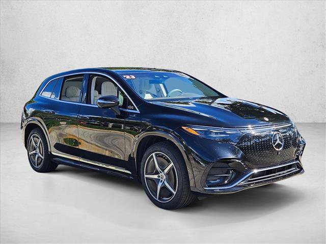 Used 2023 Mercedes-Benz EQS 580 4MATIC SUV image 3