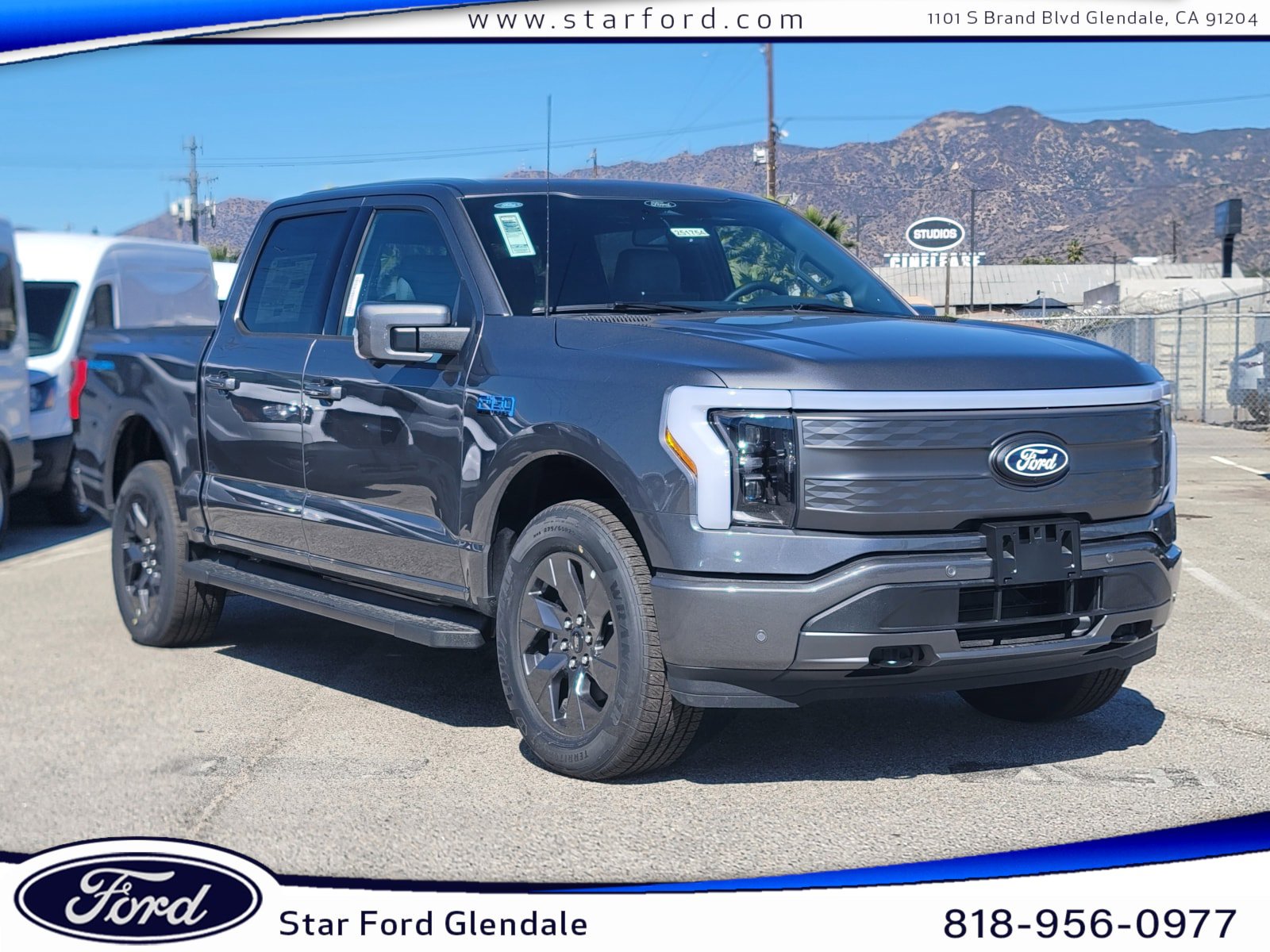 New 2025 Ford F150 Lightning Lariat