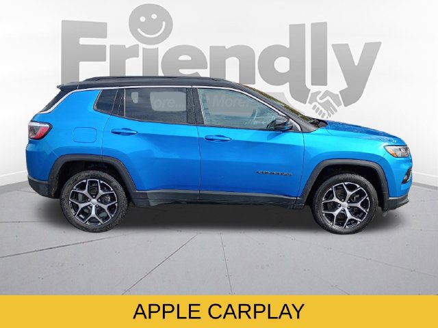 Used 2024 Jeep Compass Limited AWD/4WD image 4