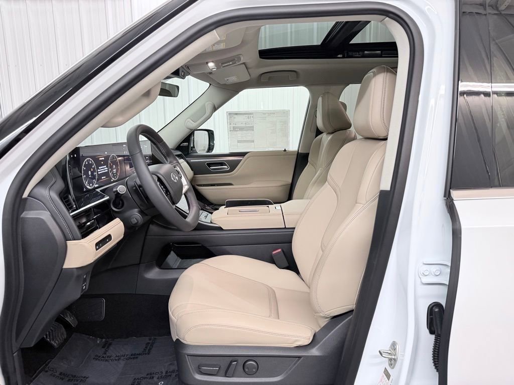 Certified 2026 INFINITI QX80 Pure w/ Cargo Package image 13