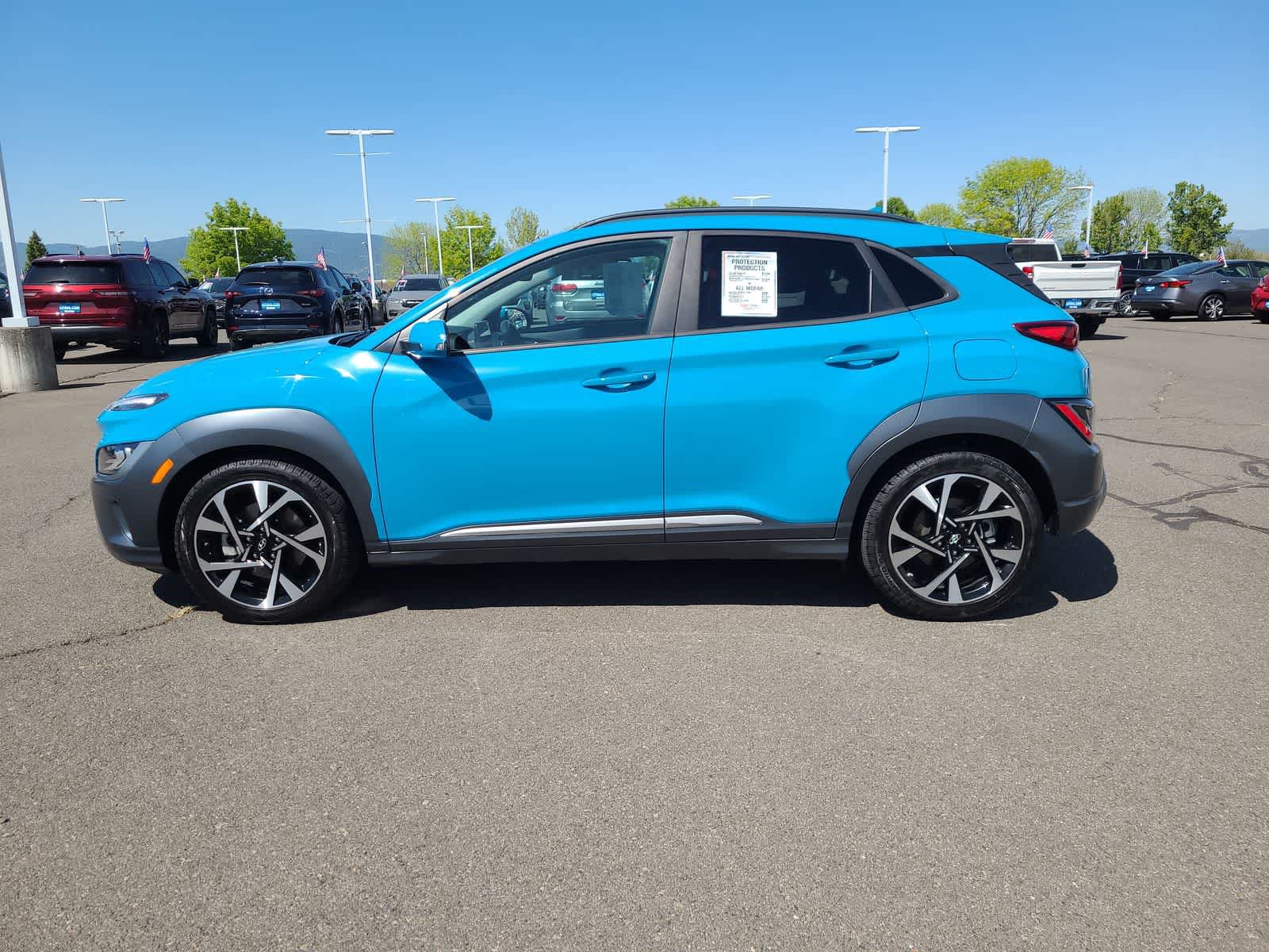 Used 2022 Hyundai Kona Limited AWD/4WD image 11
