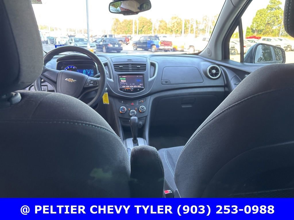 Used 2016 Chevrolet Trax LS image 19