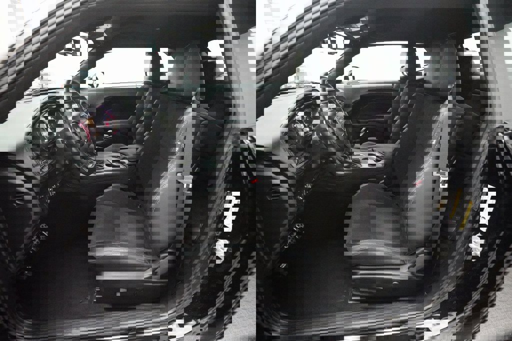 Used 2023 Dodge Challenger R/T w/ Plus Package image 7