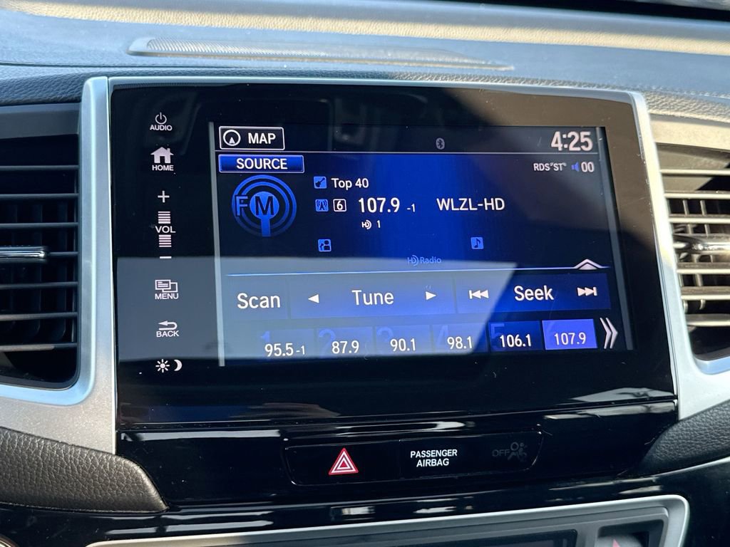 Used 2020 Honda Ridgeline RTL-E image 12