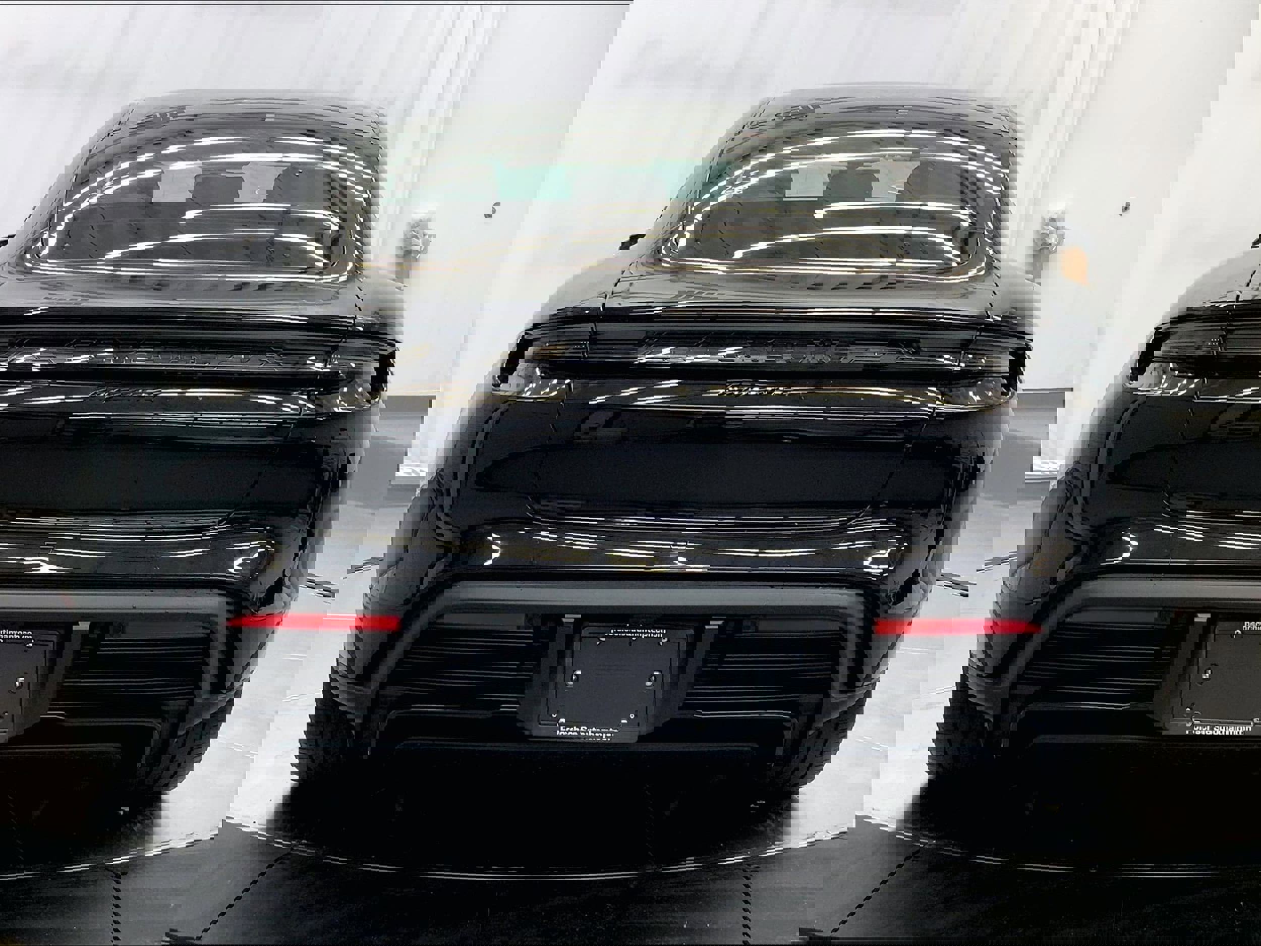 New 2026 Porsche Taycan 4 image 31