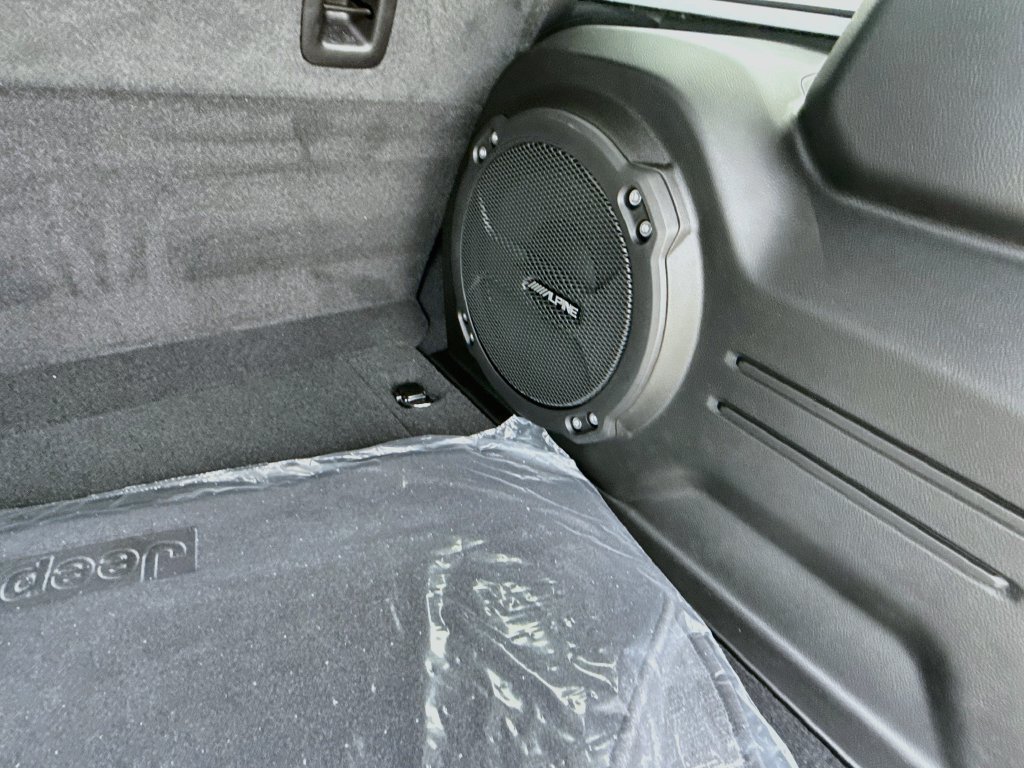 New 2027 Jeep Wrangler Unlimited Sahara AWD/4WD image 30