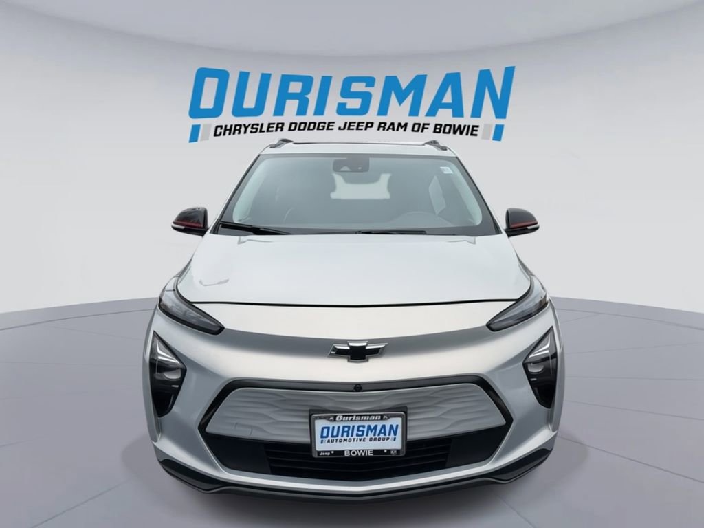 Used 2023 Chevrolet Bolt EUV Premier w/ Sun & Sound Package image 8