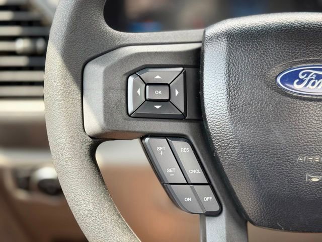 Used 2017 Ford F550 4x4 Regular Cab Super Duty image 15