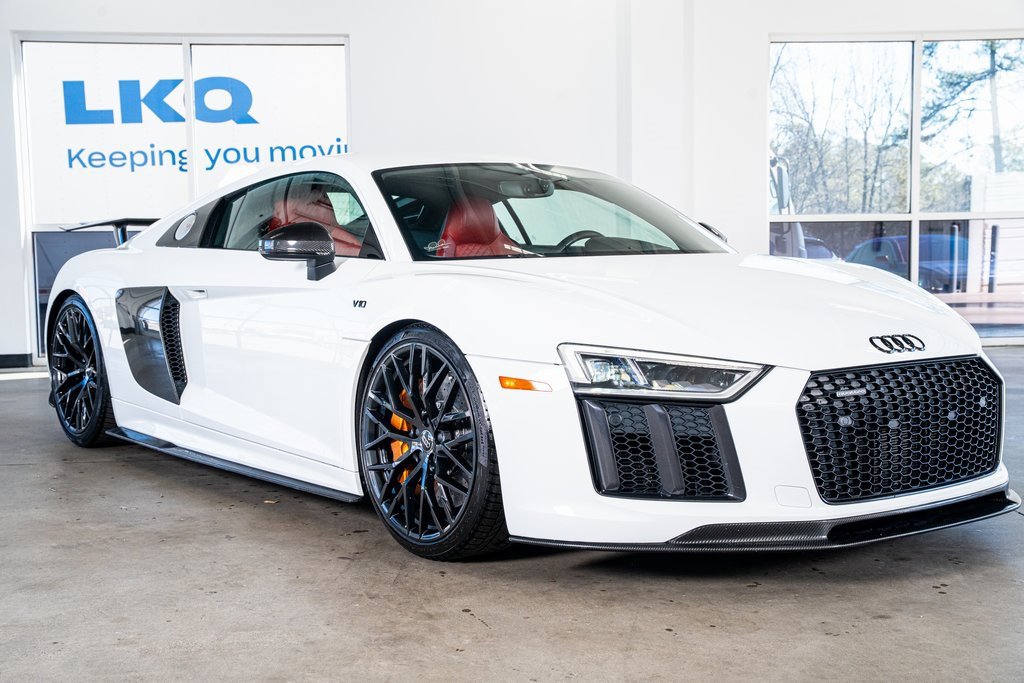 Used 2017 Audi R8 V10 plus image 4