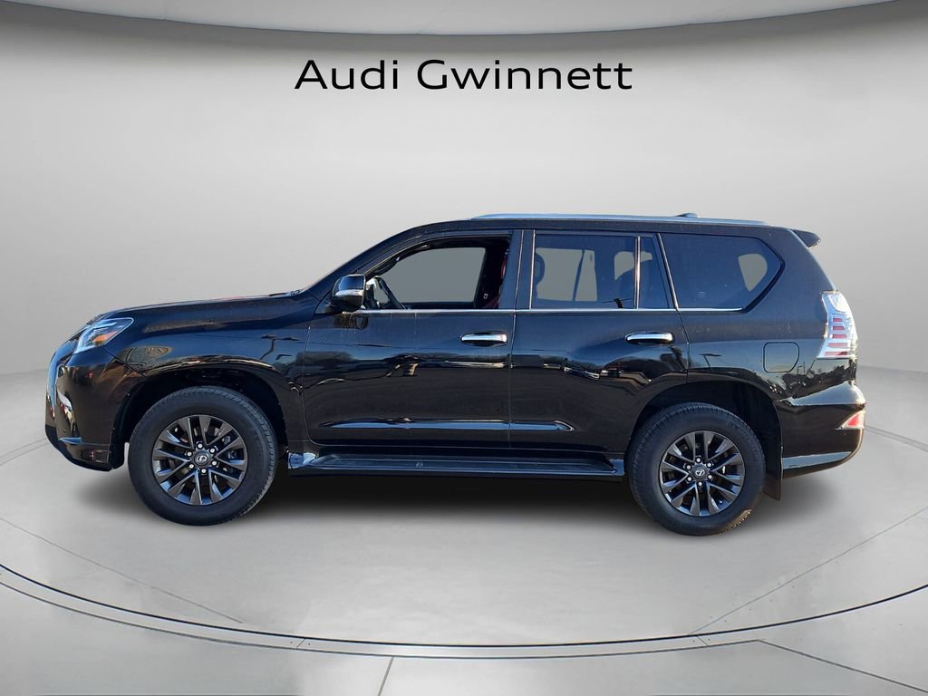 Used 2023 Lexus GX 460 Premium w/ Premium Plus Package image 3