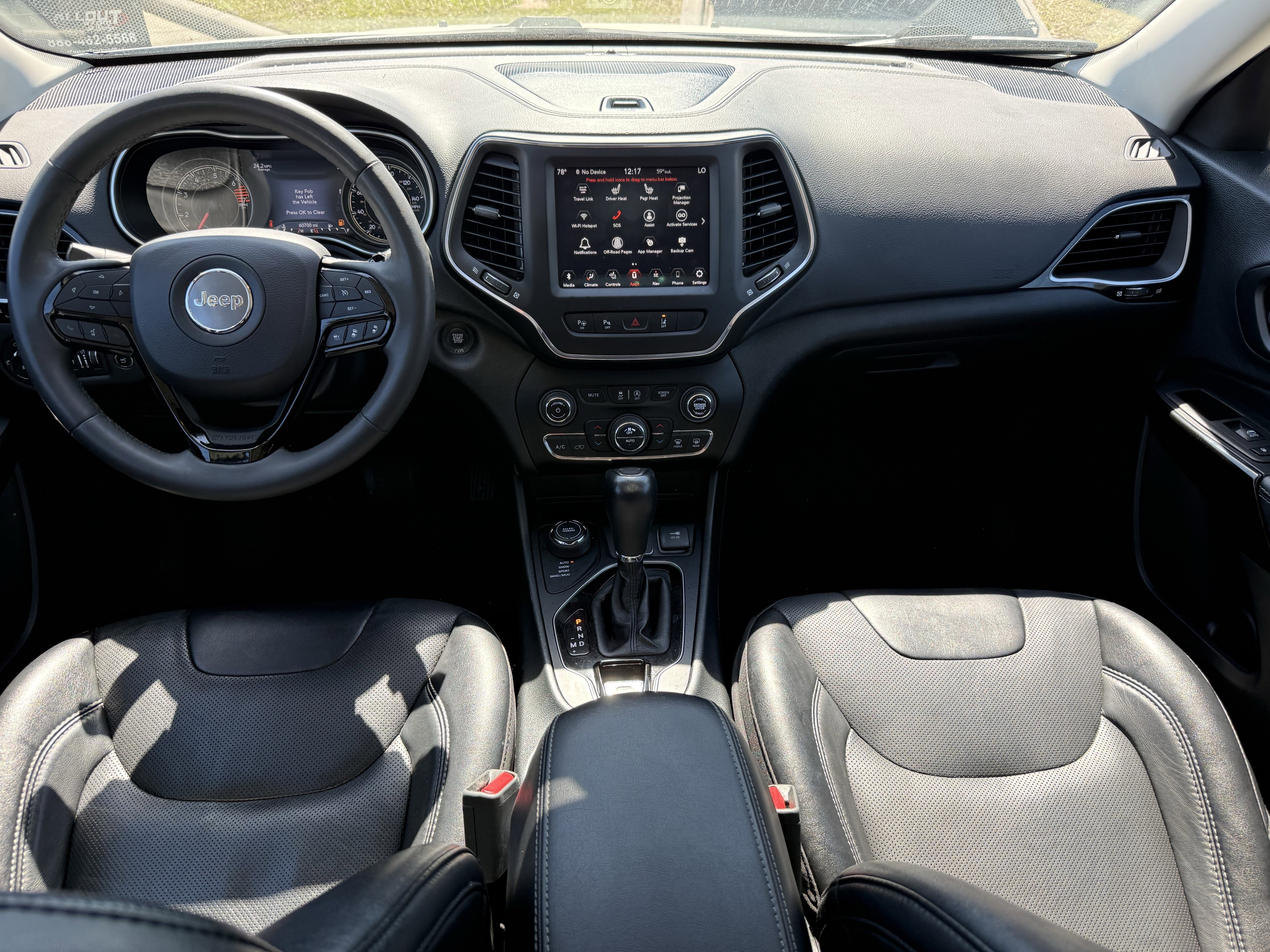 Used 2023 Jeep Cherokee Altitude Lux image 13
