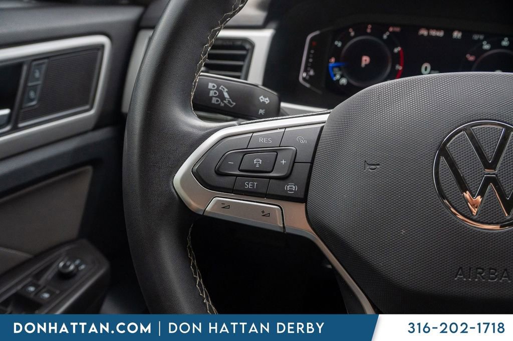 Used 2022 Volkswagen Atlas SE AWD/4WD image 12