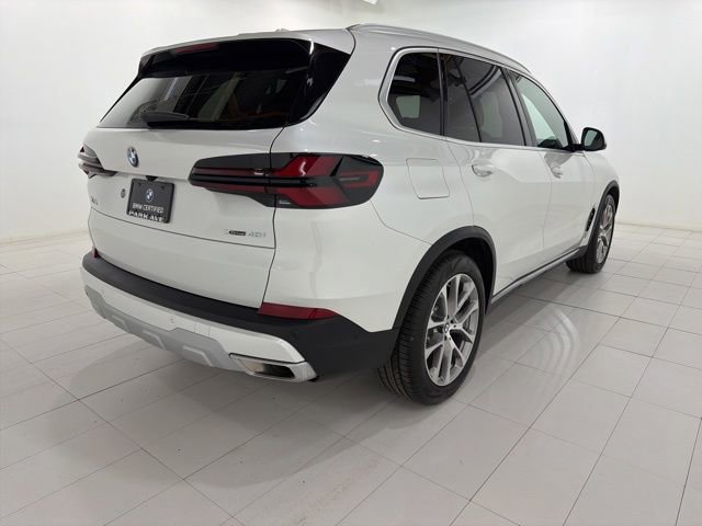 Certified 2024 BMW X5 xDrive40i w/ Premium Package AWD/4WD image 5