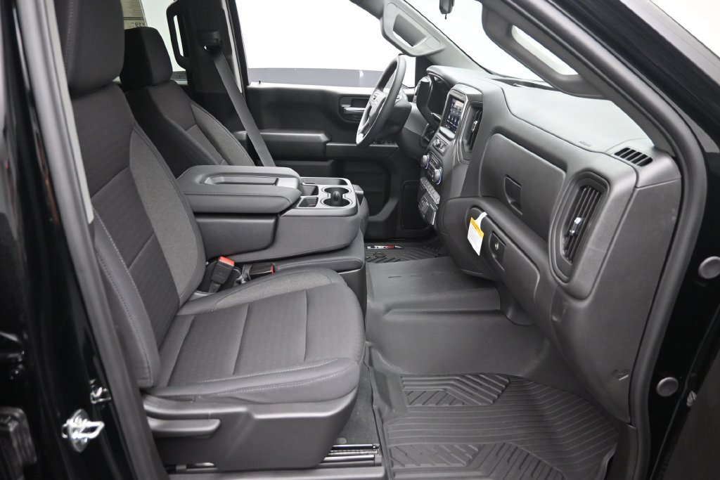 New 2026 Chevrolet Silverado 1500 Custom Trail Boss AWD/4WD image 9