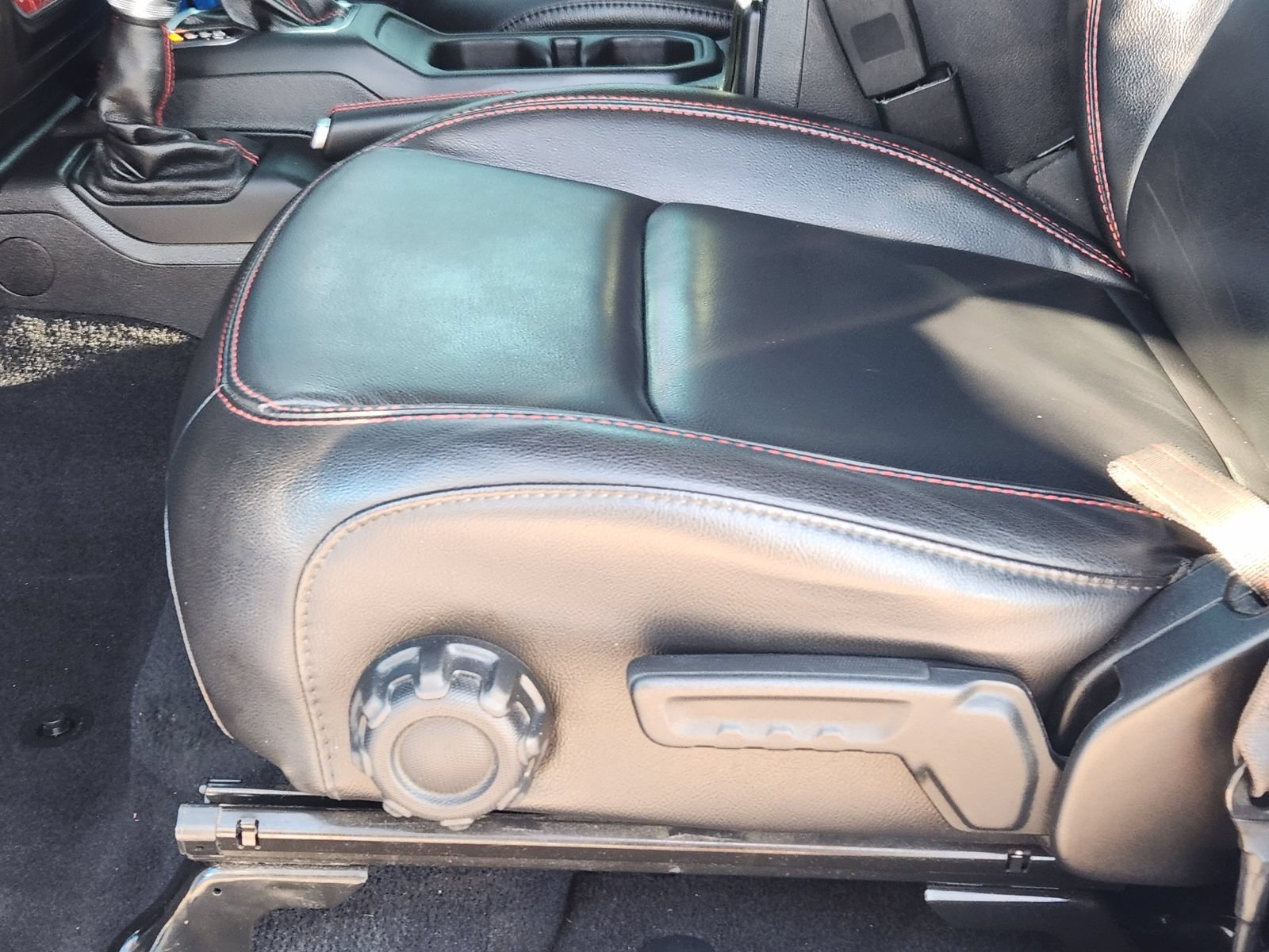 Used 2020 Jeep Gladiator Rubicon AWD/4WD image 26