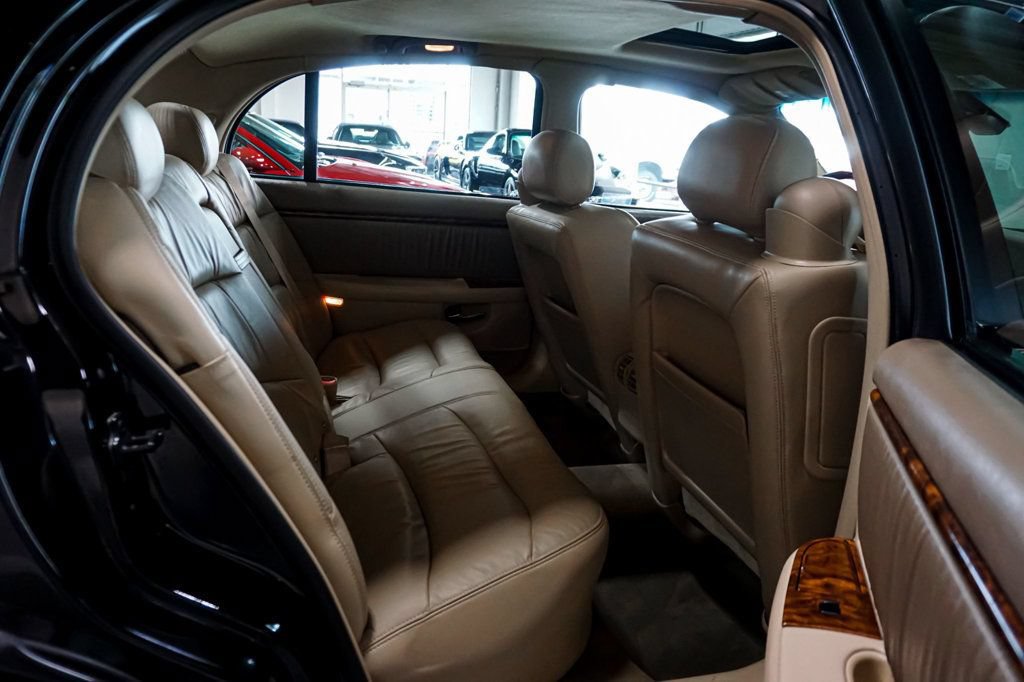 Used 2004 Buick Park Avenue Ultra w/ Ultra Luxury Package FWD image 33