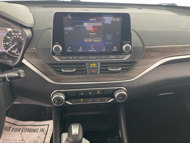 Used 2023 Nissan Altima 2.5 SV FWD image 41