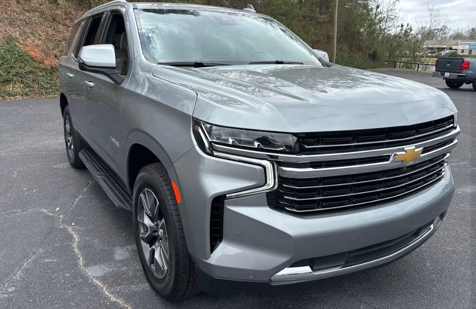 Used 2024 Chevrolet Tahoe LT w/ Luxury Package