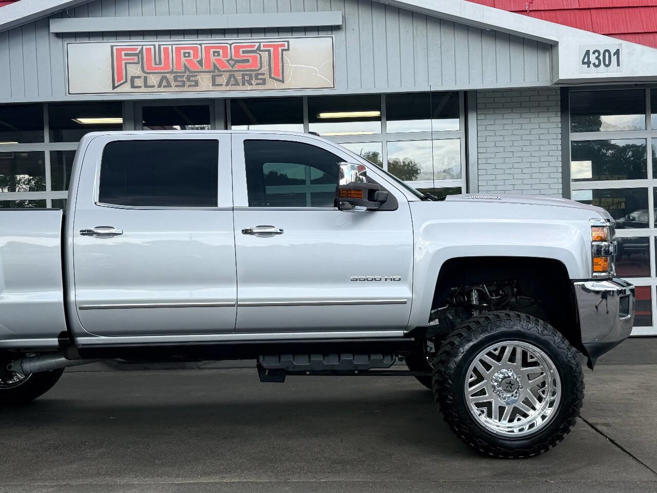 Used 2019 Chevrolet Silverado 3500 LTZ w/ Duramax Plus Package AWD/4WD image 12