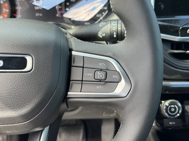 New 2026 Jeep Compass Latitude AWD/4WD image 14