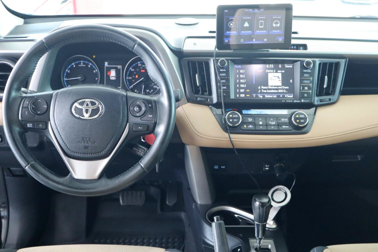 Used 2017 Toyota RAV4 XLE w/ All Weather Liner Package AWD/4WD image 17