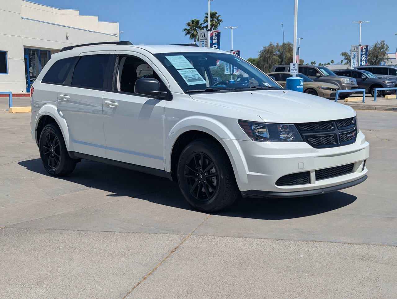 Used 2020 Dodge Journey SE w/ SE Popular Equipment Group image 6