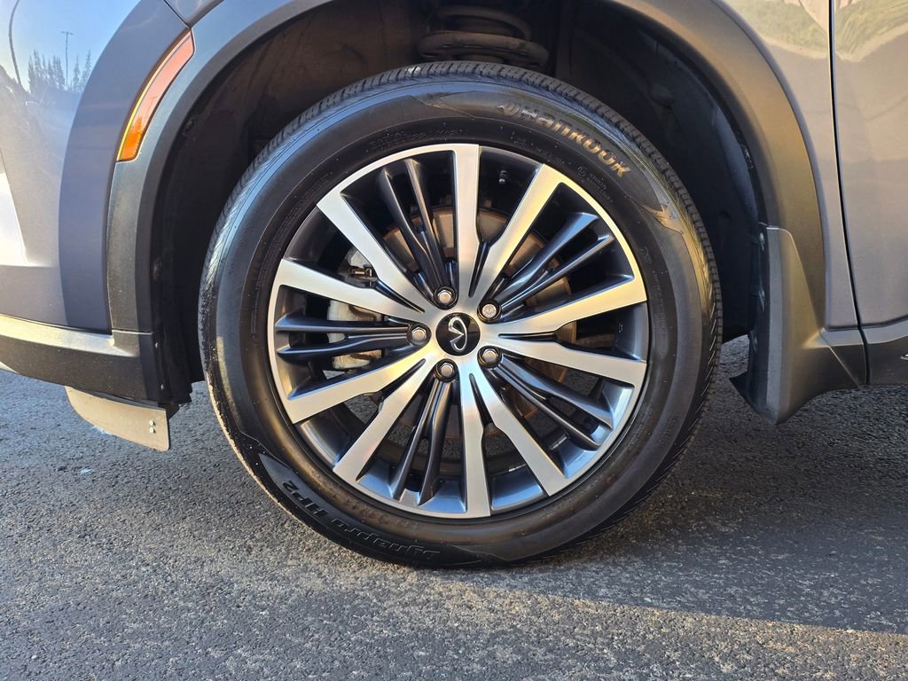 Certified 2023 INFINITI QX60 Sensory w/ Vision Package image 8