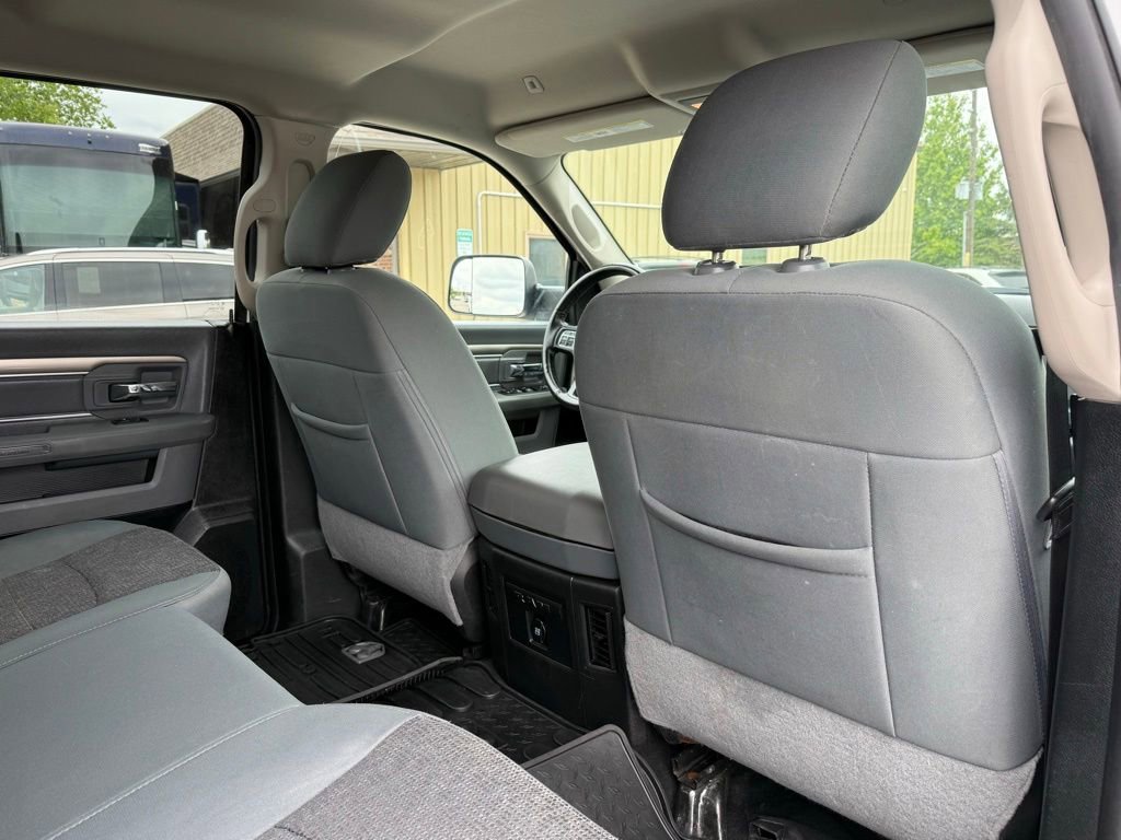 Used 2018 RAM 1500 Outdoorsman AWD/4WD image 15