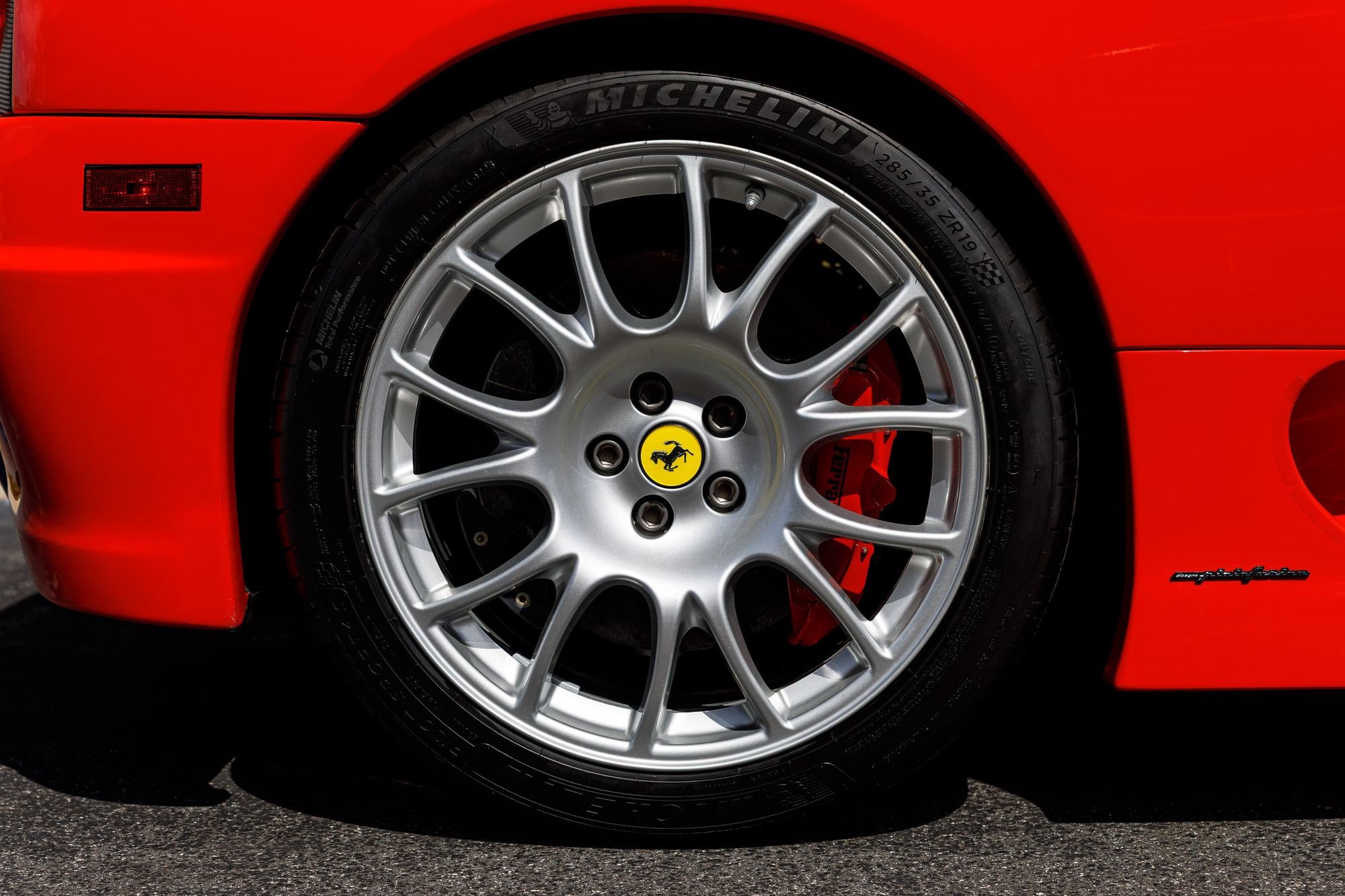 Used 2004 Ferrari 360 Challenge Stradale RWD image 37