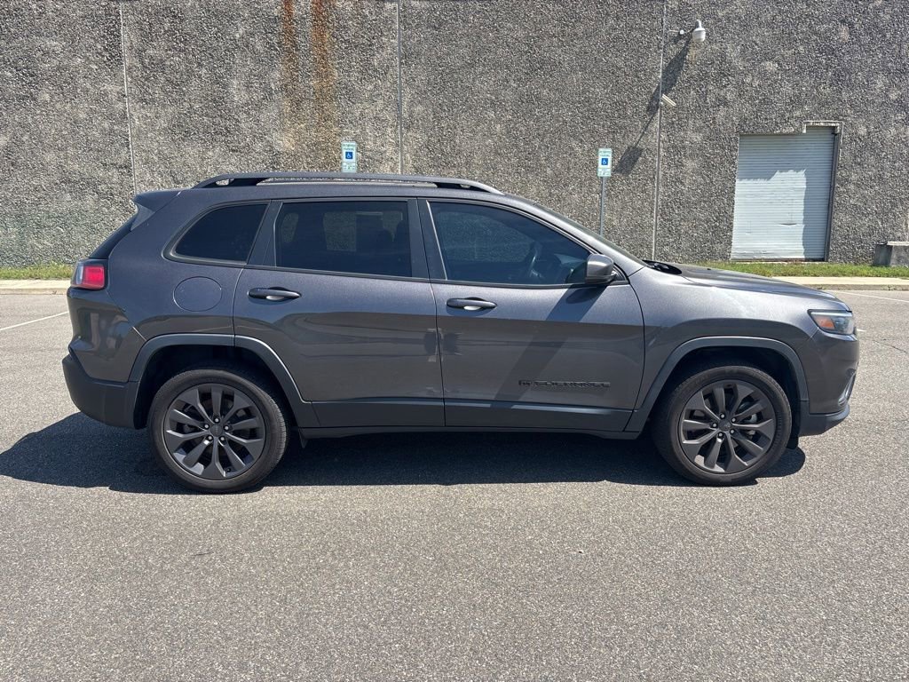 Used 2021 Jeep Cherokee Latitude Lux 80th Anniv w/ Quick Order Package 26U 80TH FWD image 8