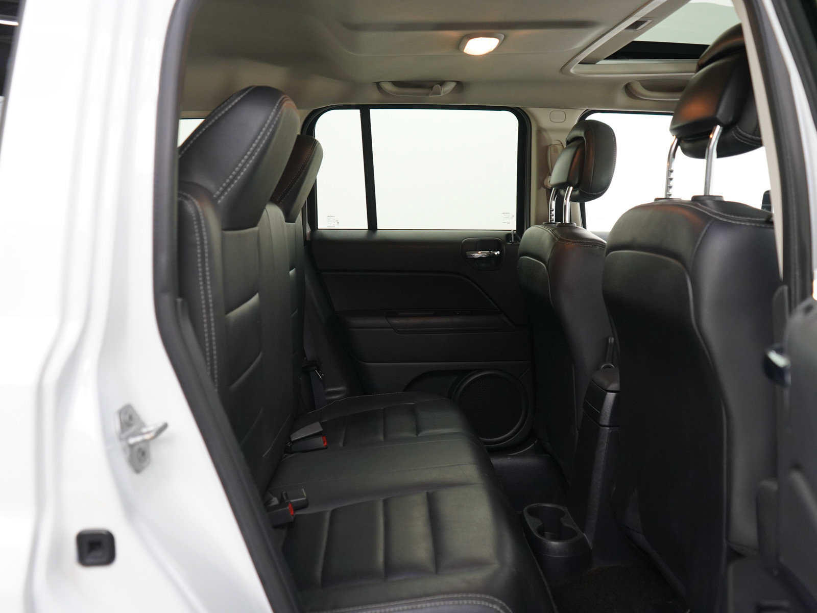 Used 2015 Jeep Patriot High Altitude image 11