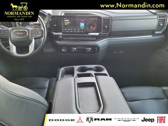 Used 2024 GMC Sierra 1500 SLT AWD/4WD image 6