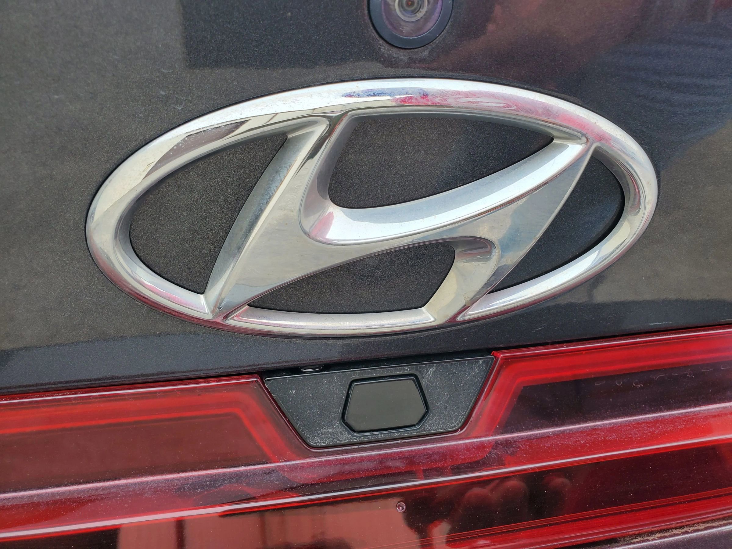 Used 2021 Hyundai Elantra SEL image 9