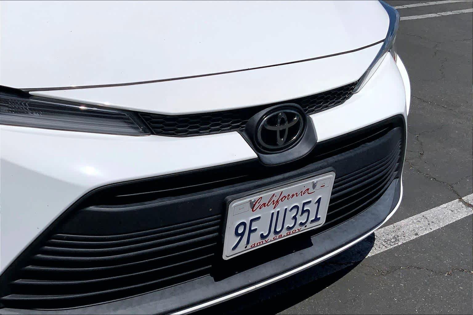 Certified 2023 Toyota Corolla LE FWD image 29