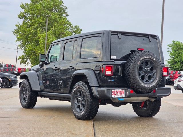 Used 2023 Jeep Wrangler Unlimited w/ Sun & Screen Package AWD/4WD image 6