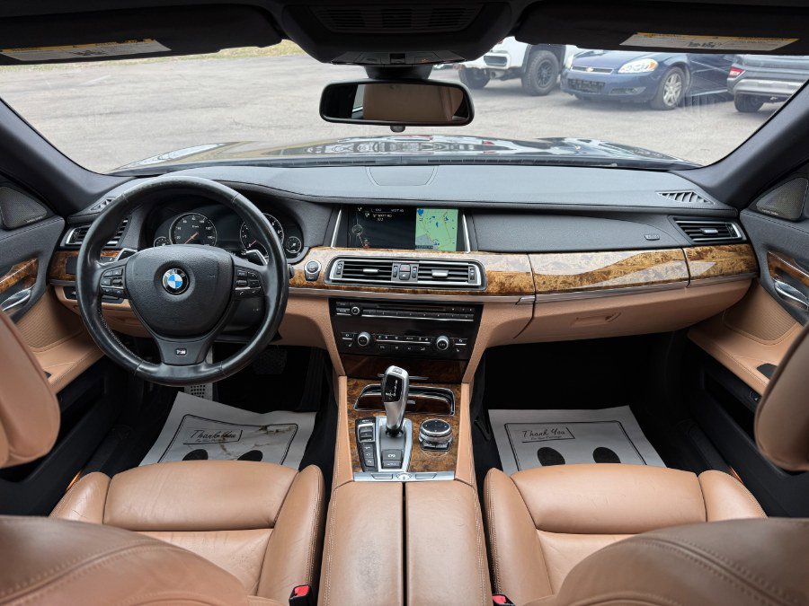 Used 2014 BMW 750Li xDrive AWD/4WD image 20