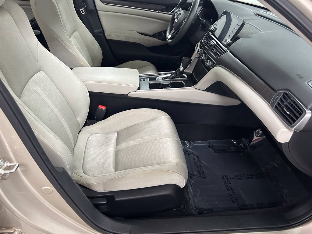 Used 2018 Honda Accord EX image 13