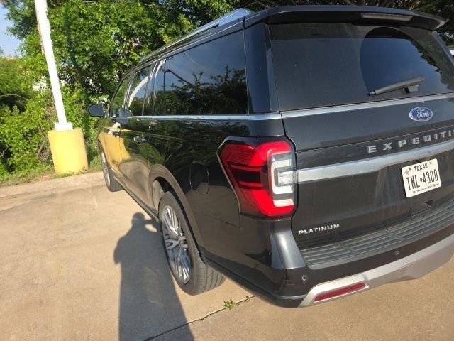 Used 2022 Ford Expedition Max Platinum AWD/4WD image 6