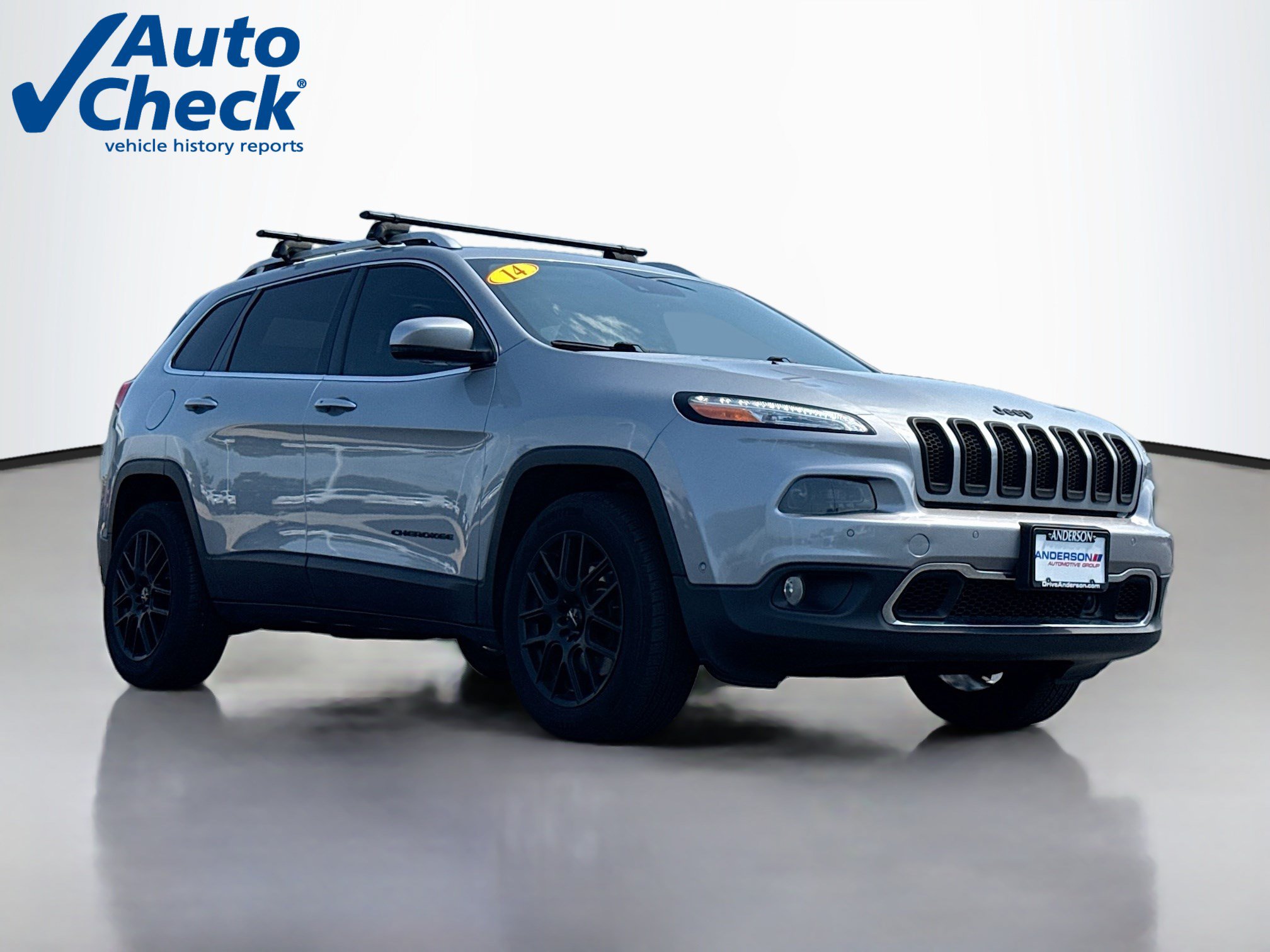 Used 2014 Jeep Cherokee Limited w/ Technology Group AWD/4WD image 1