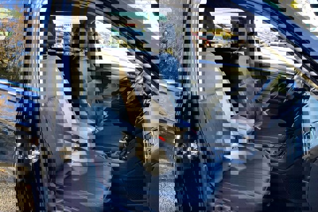 Used 2022 Volkswagen Tiguan SE image 6