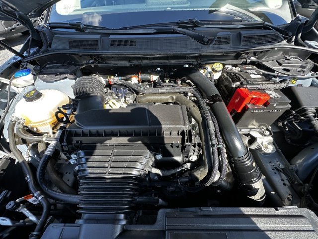 Certified 2023 Lincoln Corsair AWD w/ Equipment Group 101A image 32