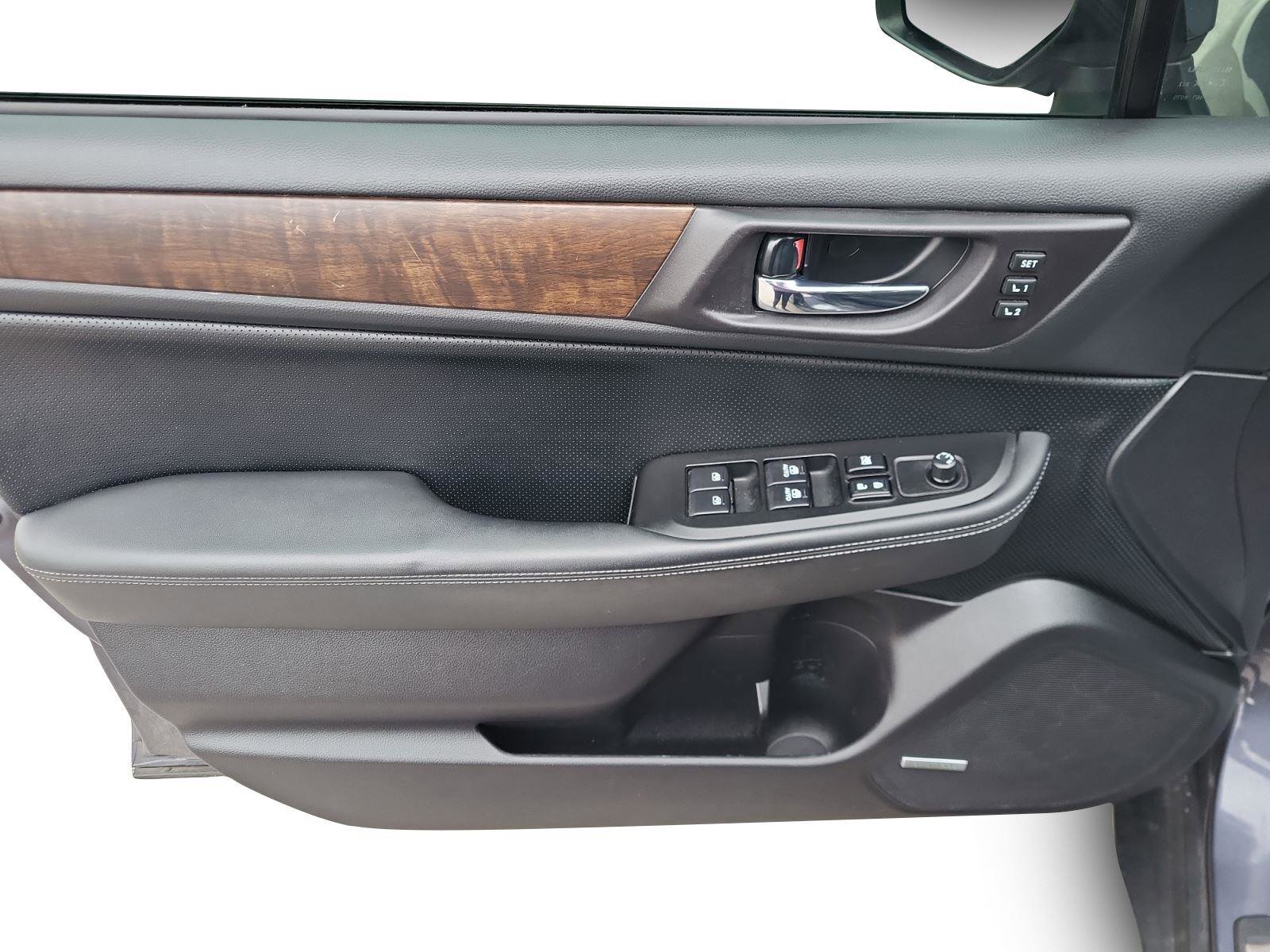 Used 2016 Subaru Outback 3.6R Limited image 9