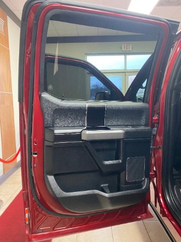 Used 2018 Ford F150 Platinum w/ Equipment Group 701A Luxury image 11