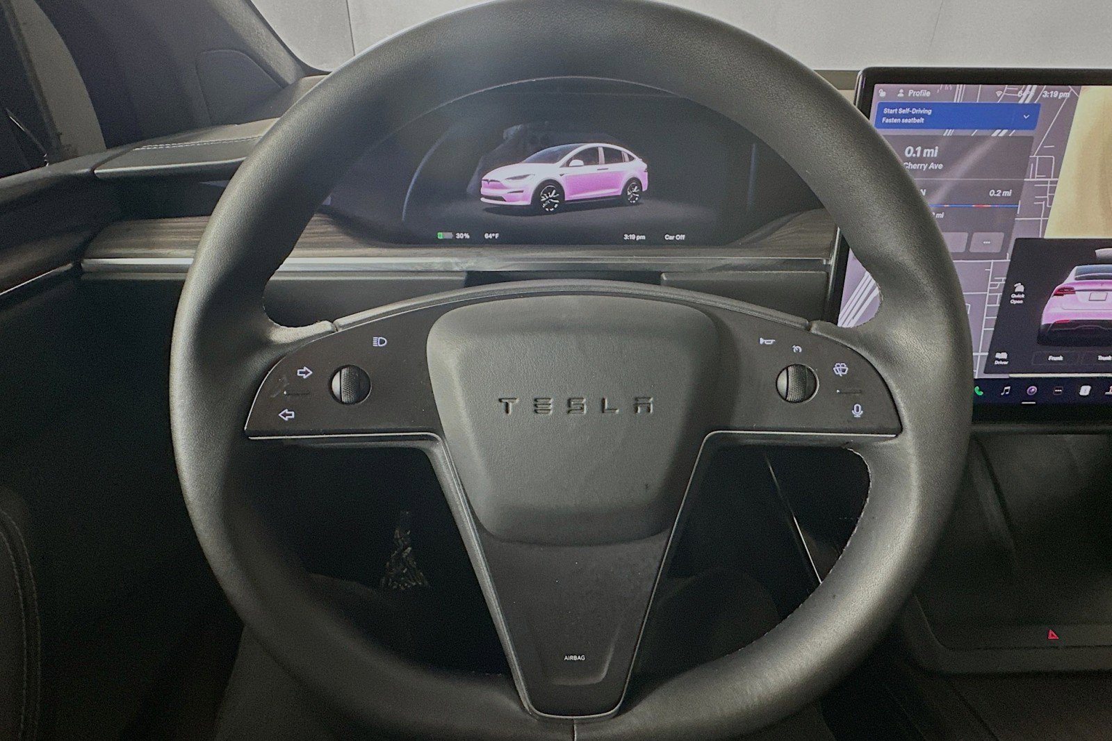 Used 2023 Tesla Model X image 18